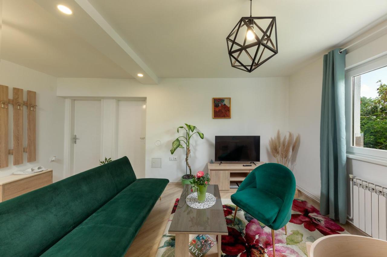 자그레브 Green Garden House 아파트 외부 사진